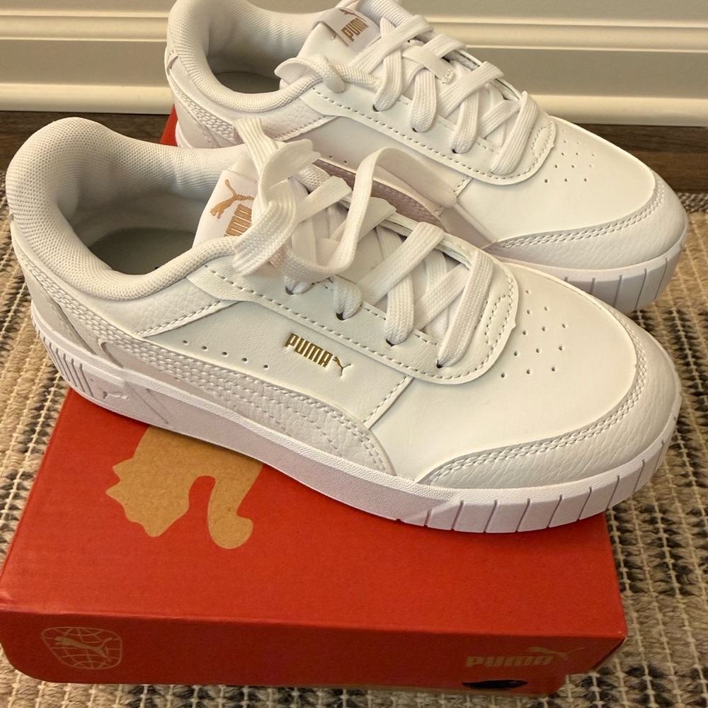 PUMA Carina Mia Kids White Sneakers | Puma Logo Gold 2.5C